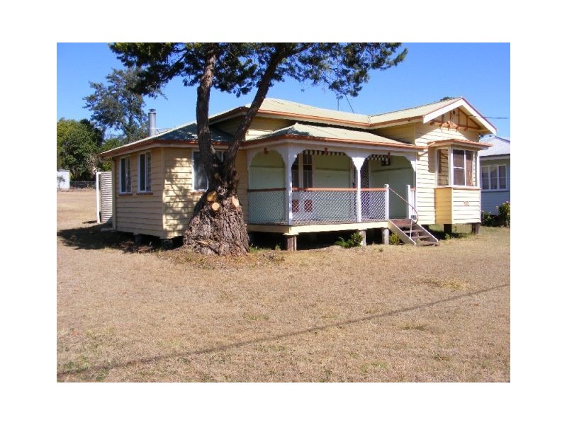 112 MacKenzie Street, Wondai QLD 4606