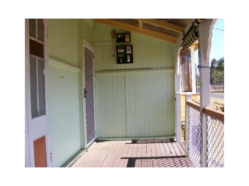 112 MacKenzie Street, Wondai QLD 4606
