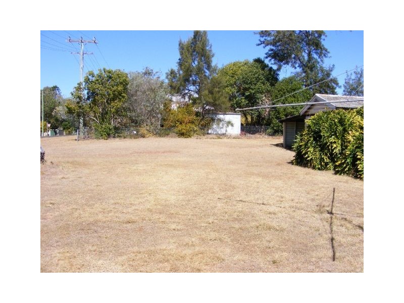 112 MacKenzie Street, Wondai QLD 4606