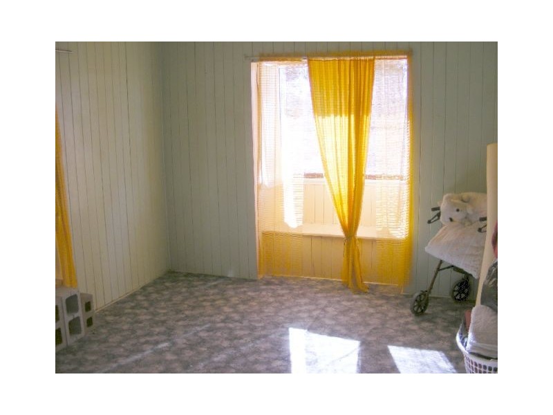 112 MacKenzie Street, Wondai QLD 4606