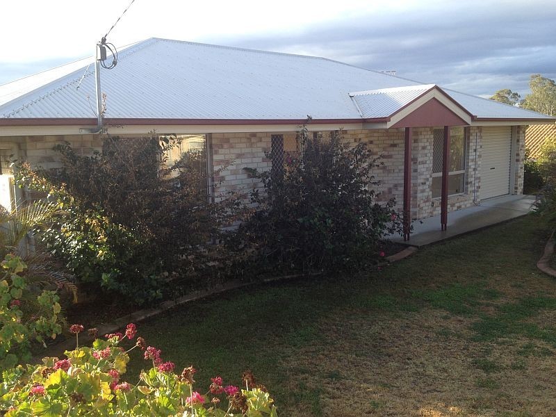 11 Burns Crescent, Wondai QLD 4606
