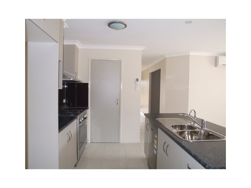 33 McLucas Crescent, Wondai QLD 4606