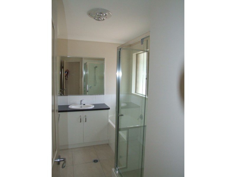 33 McLucas Crescent, Wondai QLD 4606