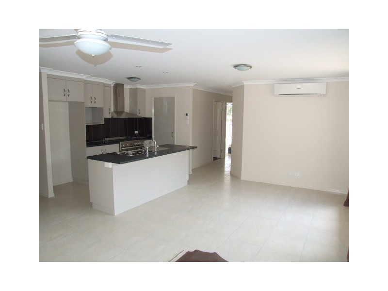 33 McLucas Crescent, Wondai QLD 4606