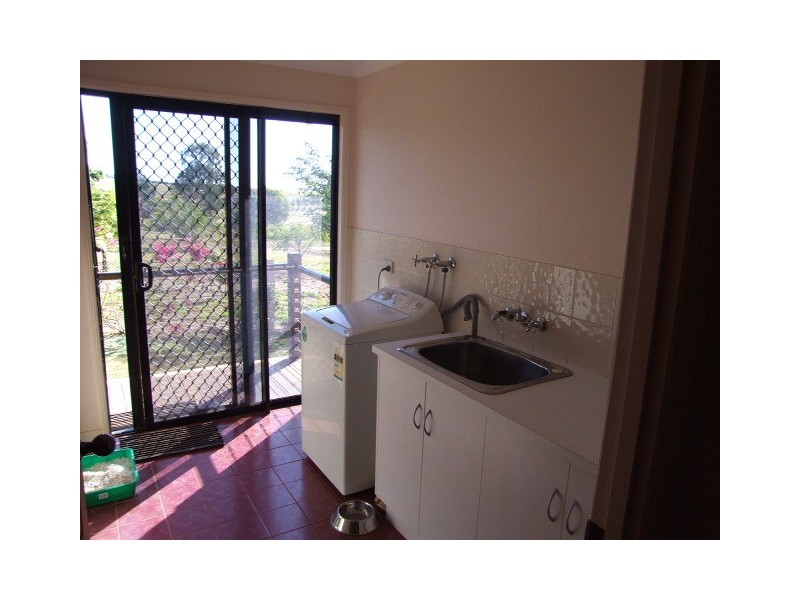 6 Meek Street, Tingoora QLD 4608