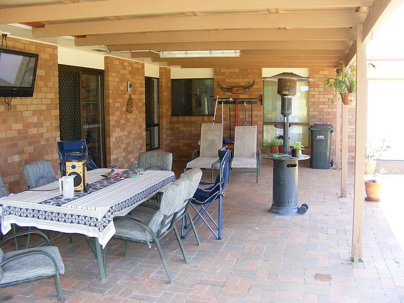 120 Baynes Street, Wondai QLD 4606