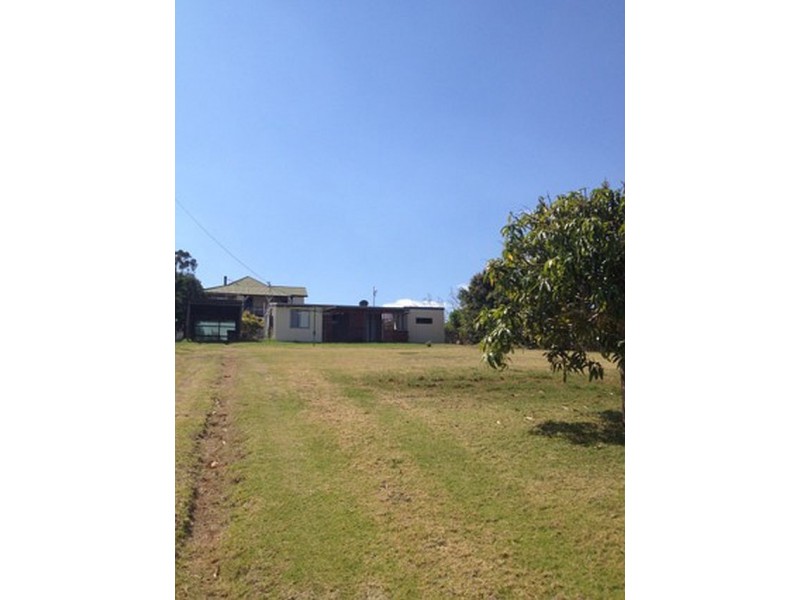 27 Magnussens Drive, Tingoora QLD 4608