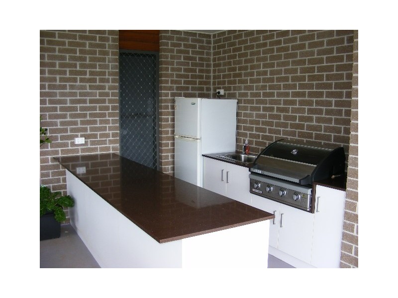 71 Grant Crescent, Wondai QLD 4606