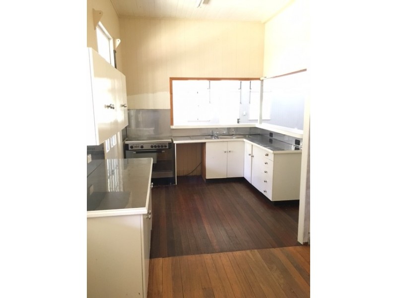 100 Bramston Street, Wondai QLD 4606