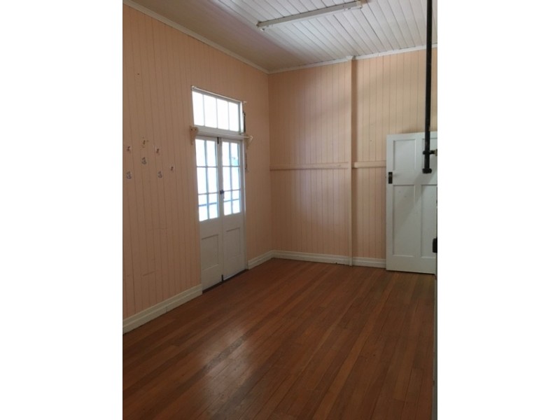 100 Bramston Street, Wondai QLD 4606