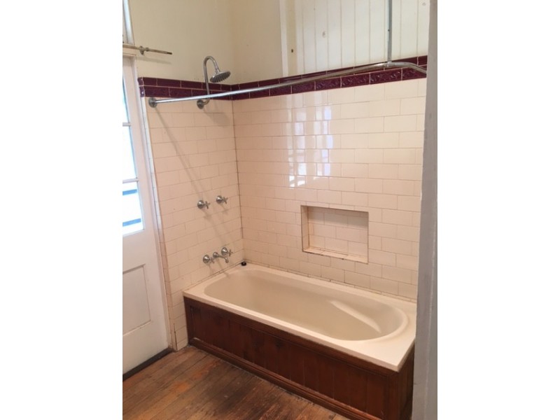 100 Bramston Street, Wondai QLD 4606