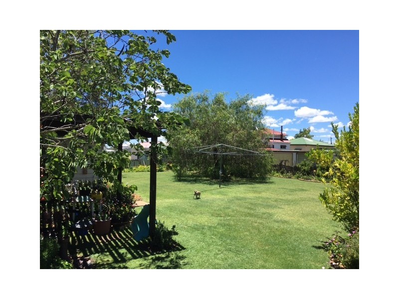 66 Bramston Street, Wondai QLD 4606