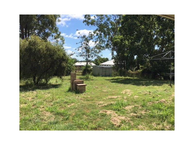 89 Baynes Street, Wondai QLD 4606