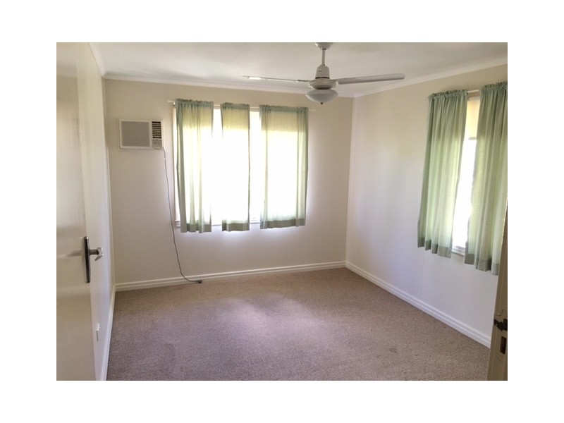 35 Edwards Street, Wondai QLD 4606