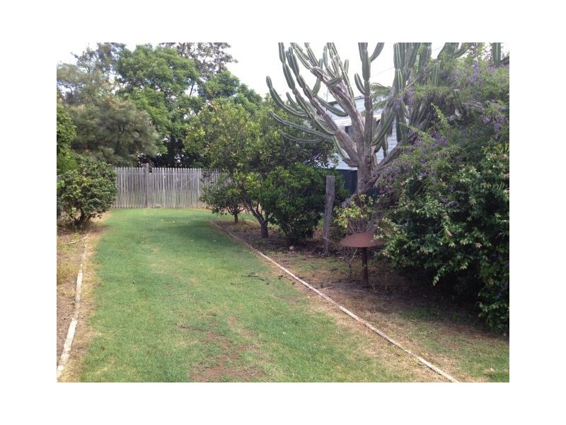 65 Bramston Street, Wondai QLD 4606
