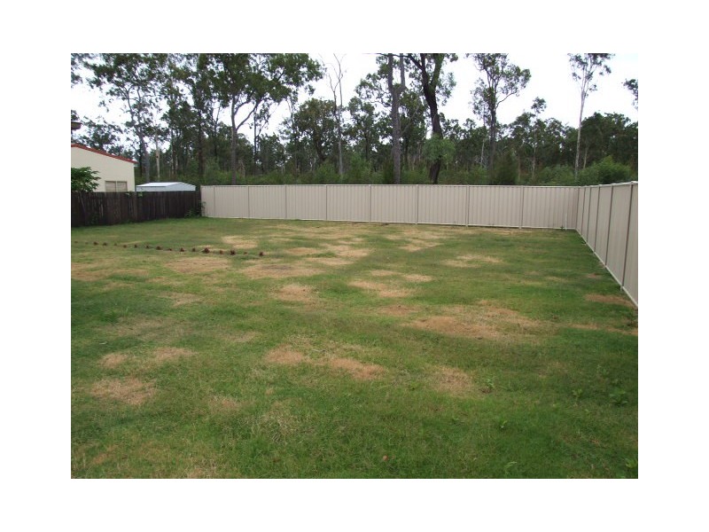 2/35 Grant Crescent, Wondai QLD 4606