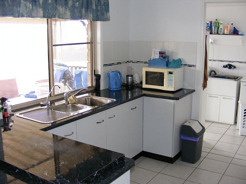 75 Grant Crescent, Wondai QLD 4606