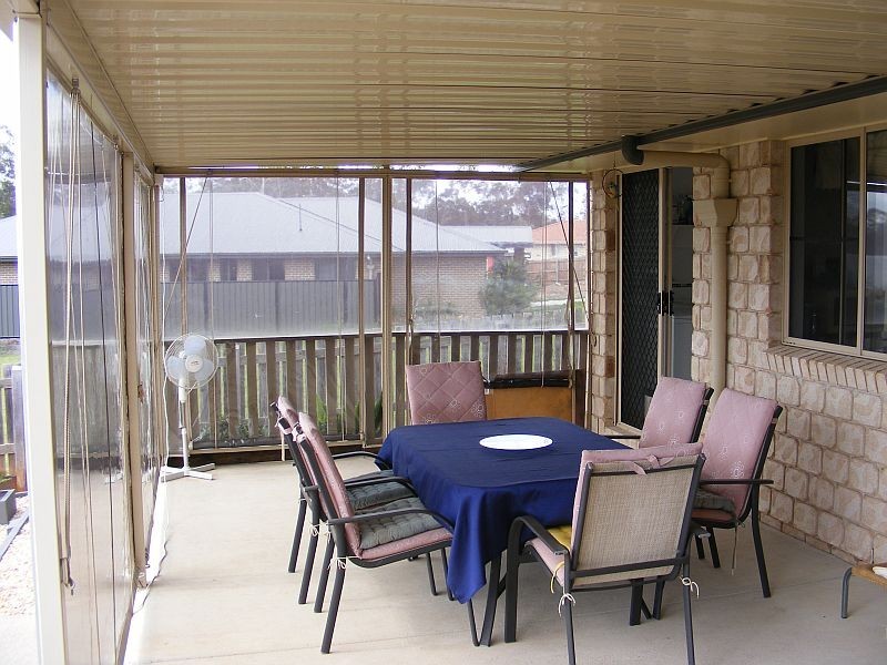 75 Grant Crescent, Wondai QLD 4606