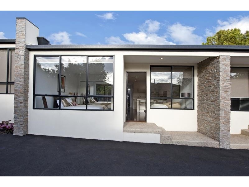 Heidelberg Heights VIC 3081