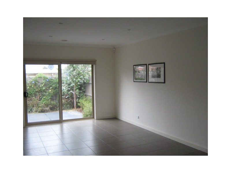 Heidelberg Heights VIC 3081