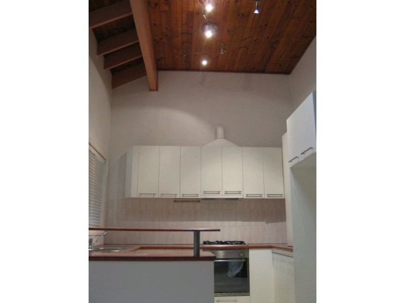 2/17 Green Street, Ivanhoe VIC 3079