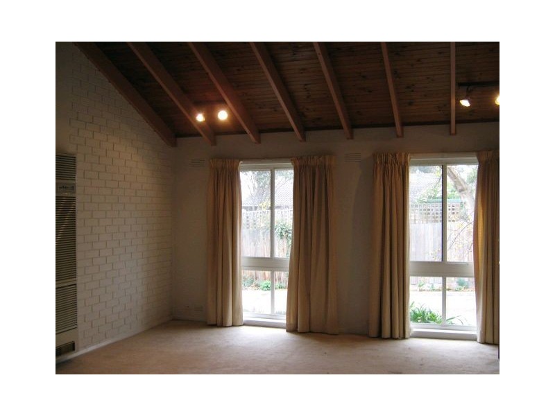 2/17 Green Street, Ivanhoe VIC 3079