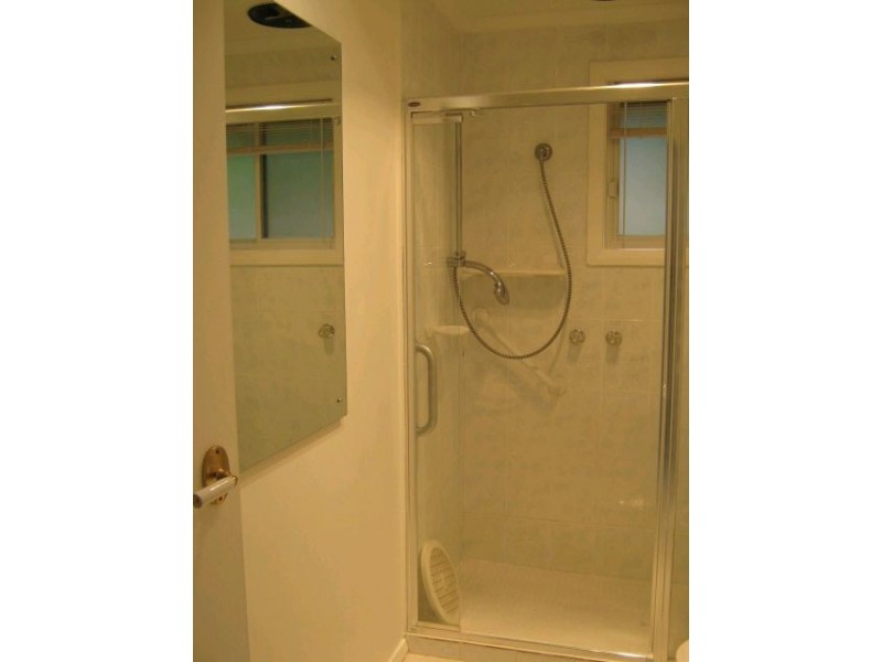 2/17 Green Street, Ivanhoe VIC 3079