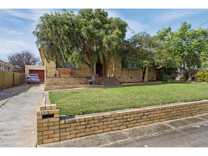 Heidelberg Heights VIC 3081