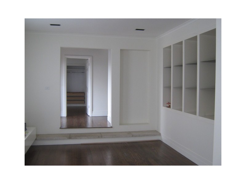 33 Manningham Road, Bulleen VIC 3105