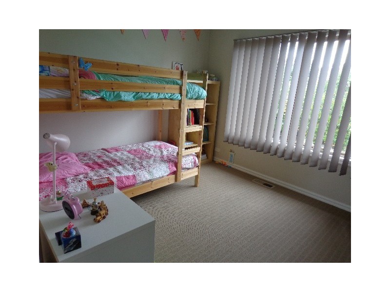 1/101 Lyon Road, Viewbank VIC 3084