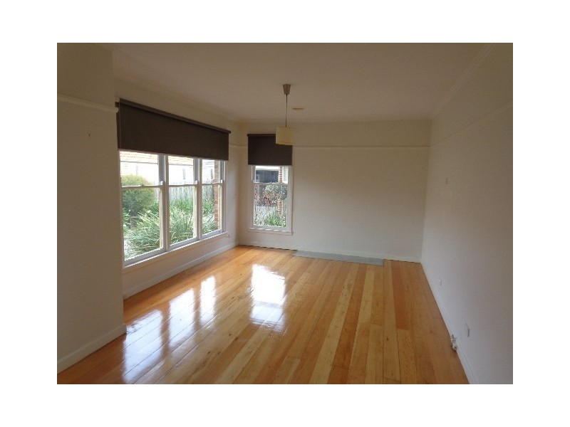 1/11 Setani Crescent, Heidelberg West VIC 3081