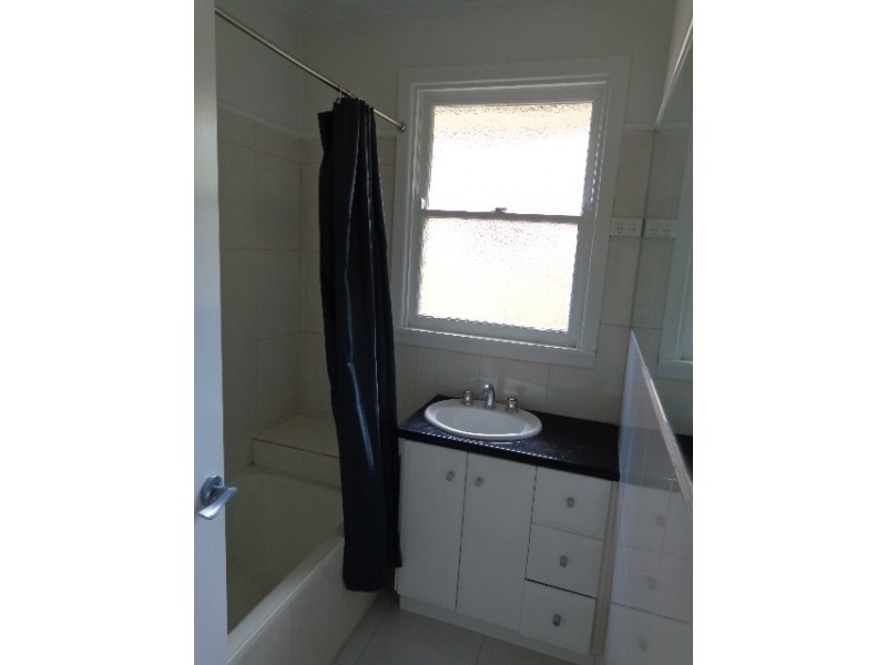 1/11 Setani Crescent, Heidelberg West VIC 3081