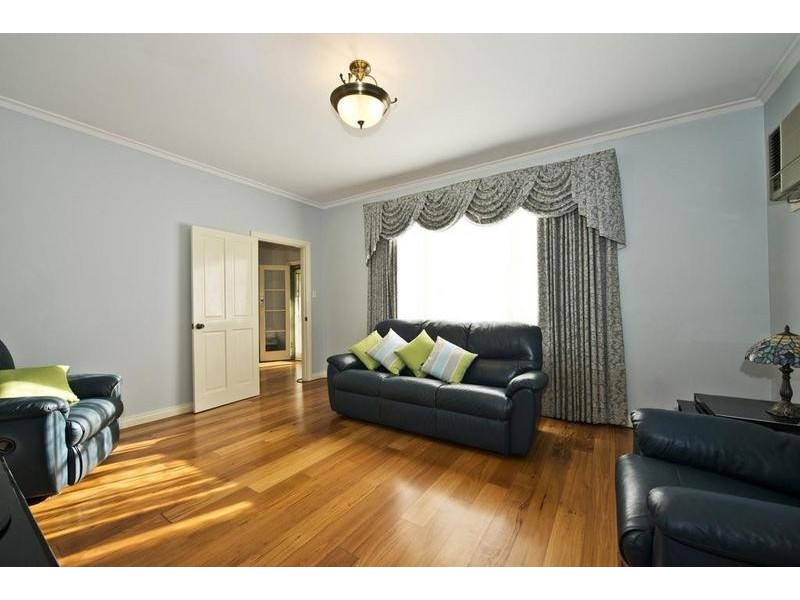 Heidelberg Heights VIC 3081