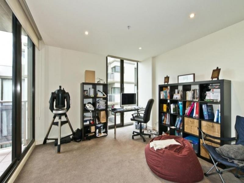 307/3 Kiernan Avenue, Ivanhoe VIC 3079