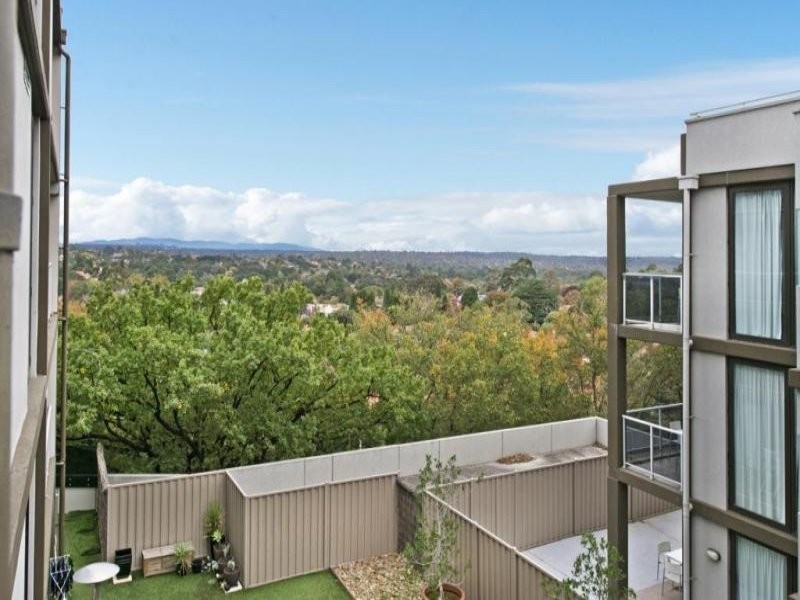 307/3 Kiernan Avenue, Ivanhoe VIC 3079