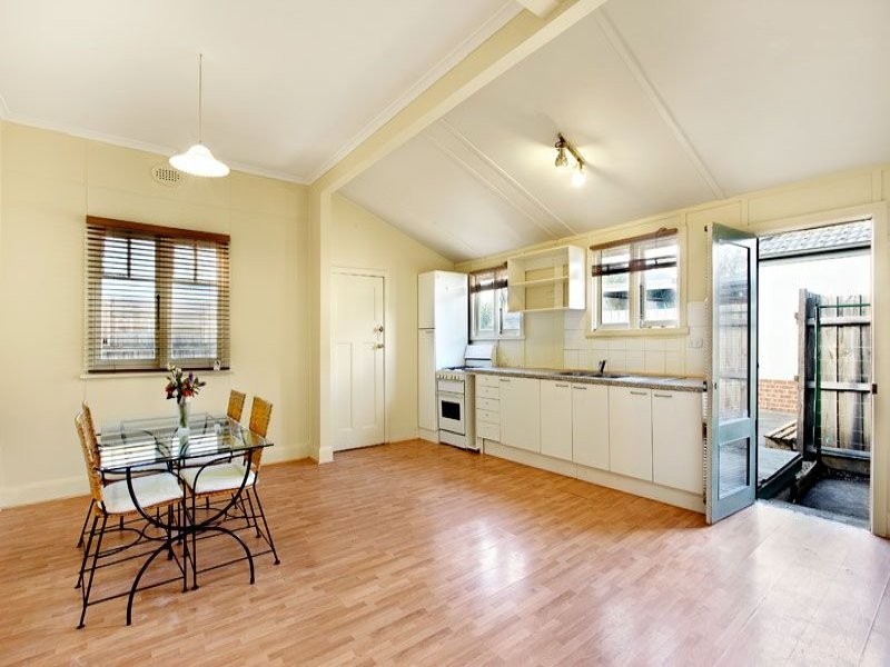 1/102 Grange Road, Fairfield VIC 3078