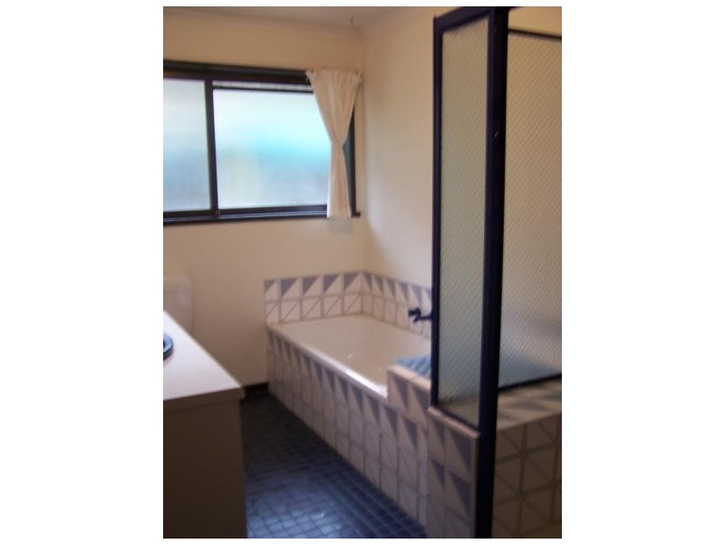 Heidelberg Heights VIC 3081