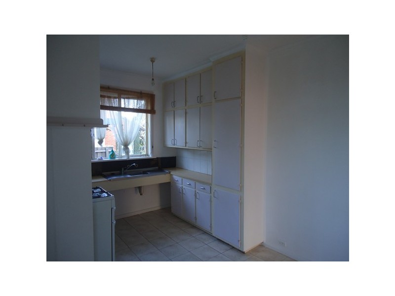 13 Collins Street, Heidelberg Heights VIC 3081