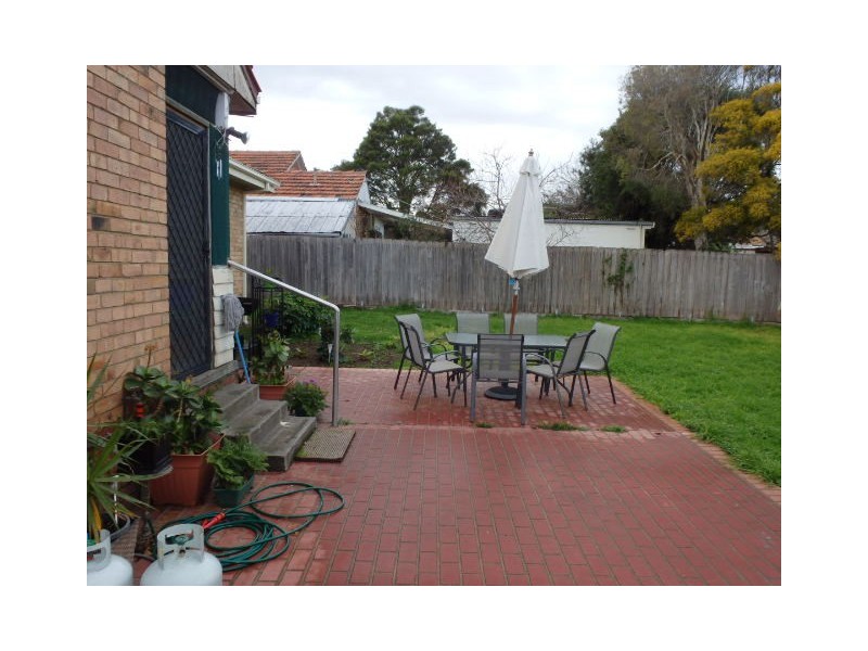 13 Collins Street, Heidelberg Heights VIC 3081