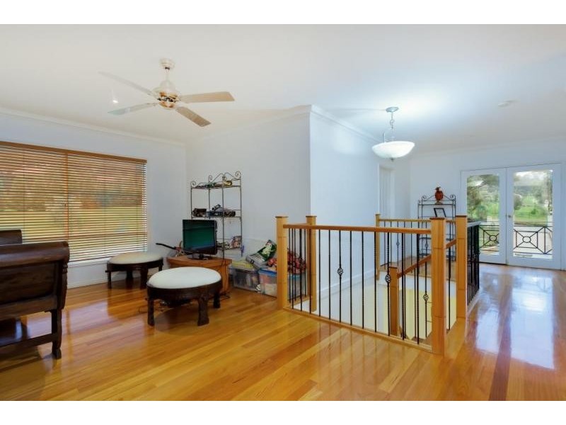 15 North Oatlands Road, Yarrambat VIC 3091