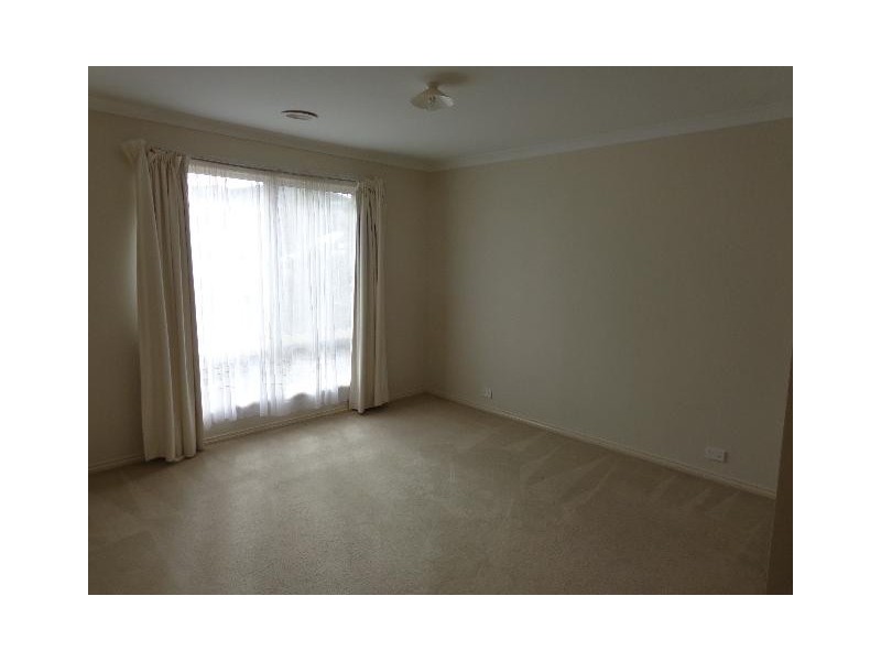 7 Harmony Drive, South Morang VIC 3752