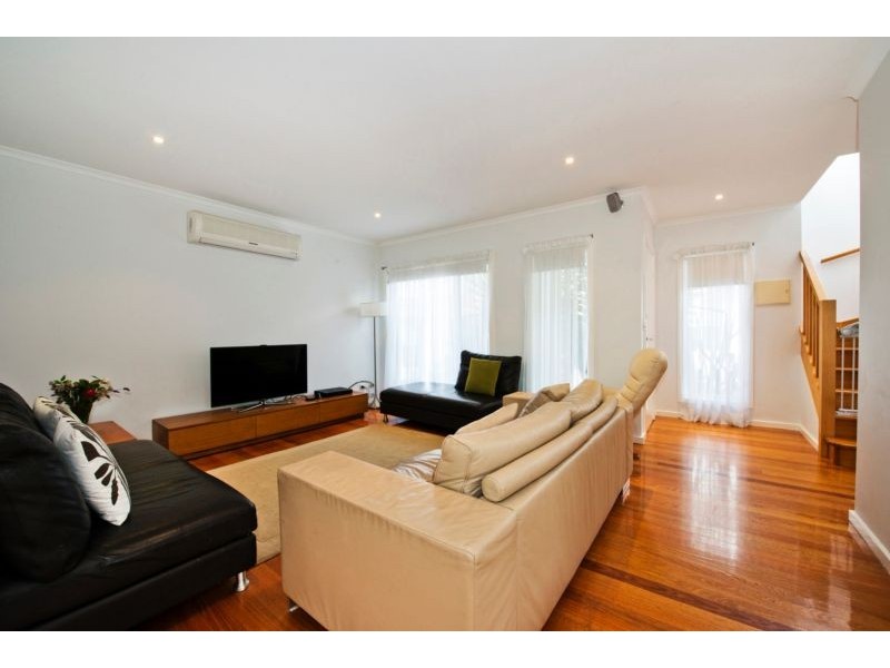 4/145 Waiora Road, Heidelberg Heights VIC 3081