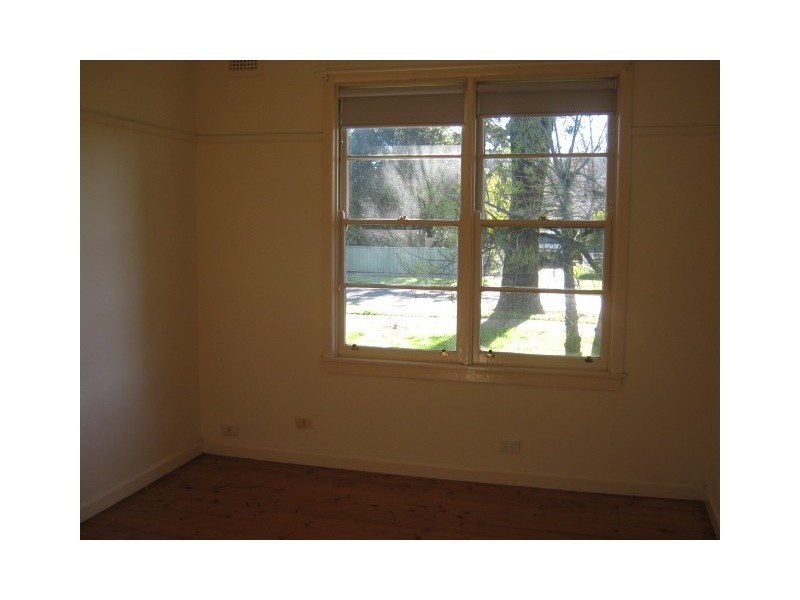 45 Tobruk Avenue, Heidelberg West VIC 3081