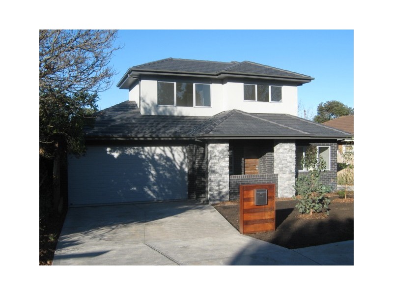 13 Leon Avenue, Rosanna VIC 3084