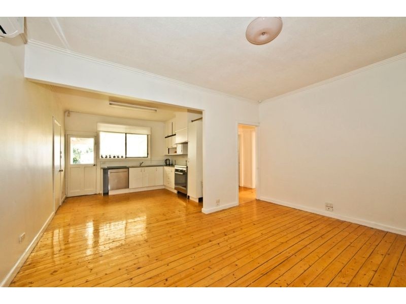 155 Southern Road, Heidelberg West VIC 3081