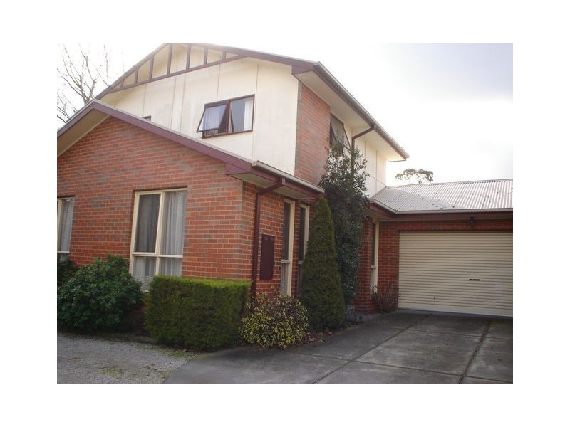 2/40 St Hellier Street, Heidelberg Heights VIC 3081