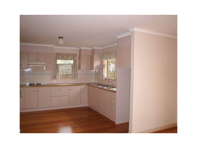 2/40 St Hellier Street, Heidelberg Heights VIC 3081