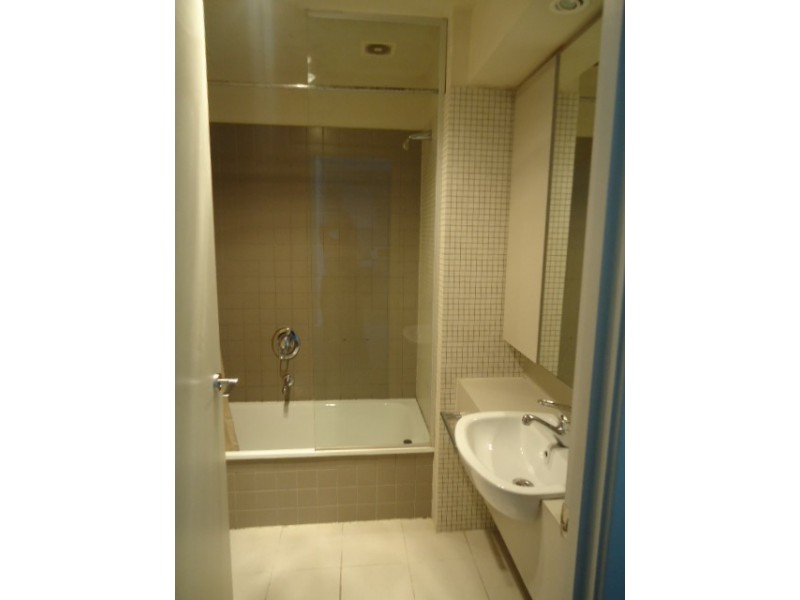 1008/639 Little Bourke Street, Melbourne VIC 3000