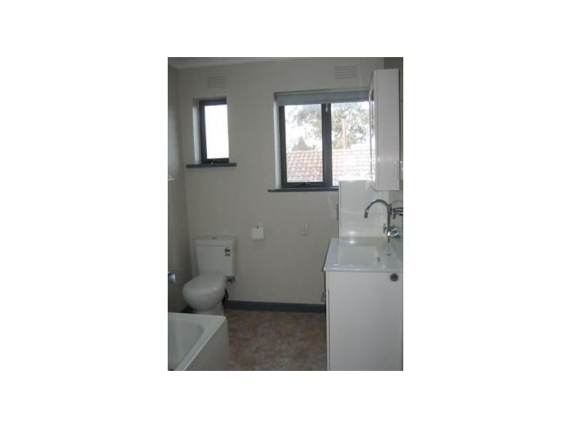 4/137 Ford Street, Ivanhoe VIC 3079