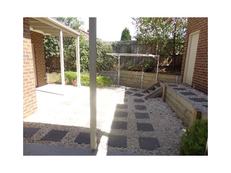 2/35 Moody Street, Balwyn North VIC 3104